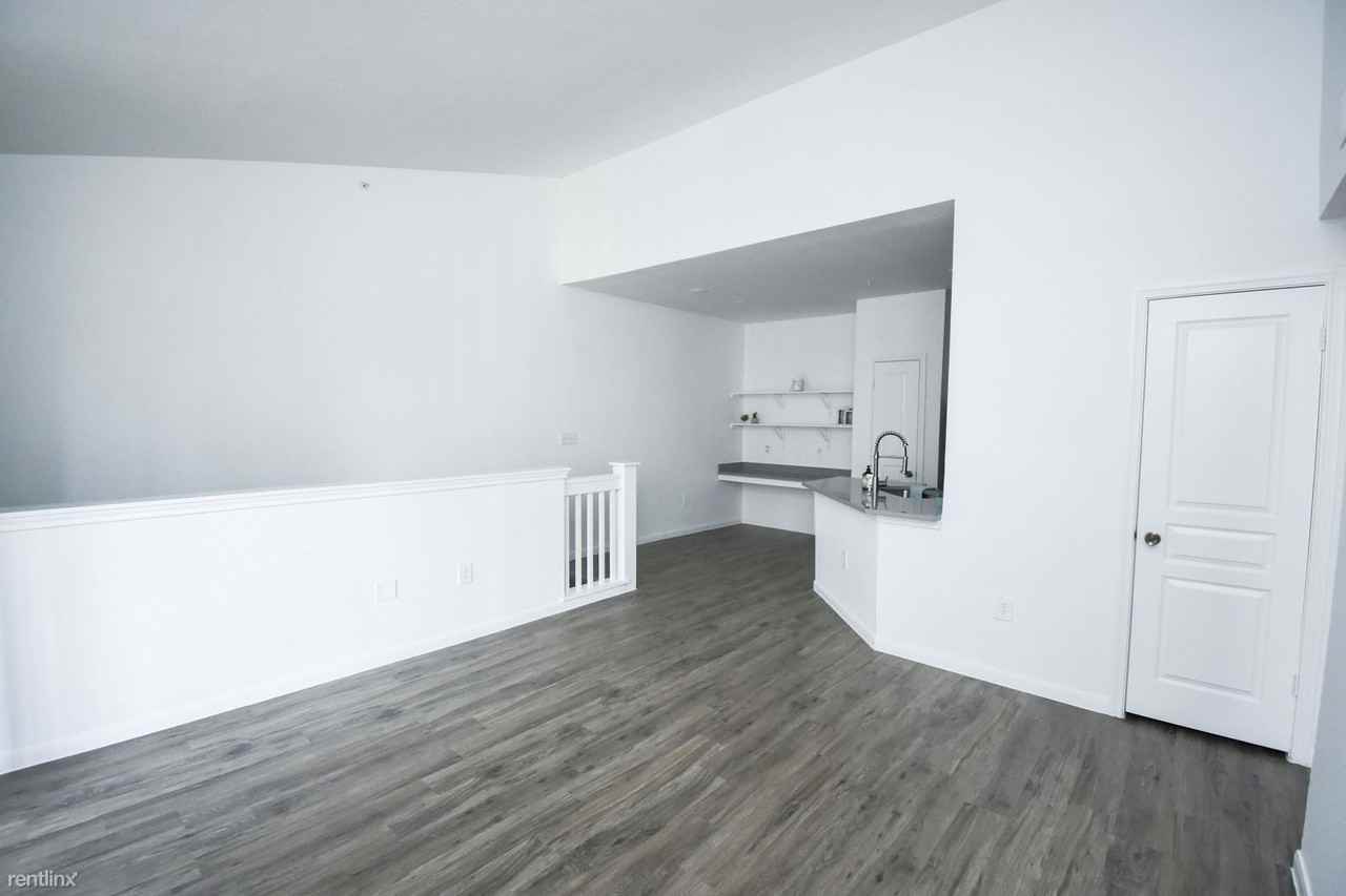 Parmer Townhomes ID 729596 E Parmer Ln, Austin, TX 78724 Apartment