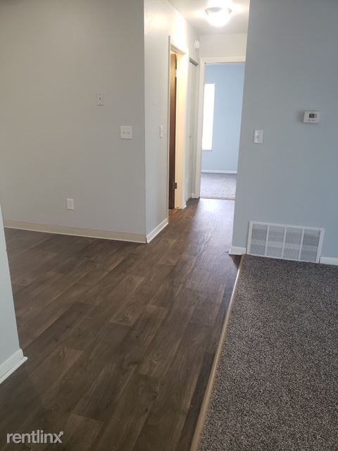 Brentwood II Apartments - Photo 3 of 13