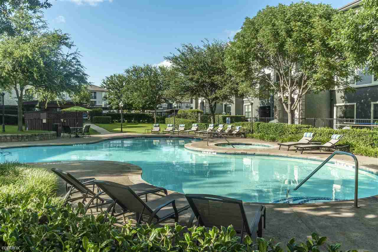 Northside on Travis - Photo 2 of 31