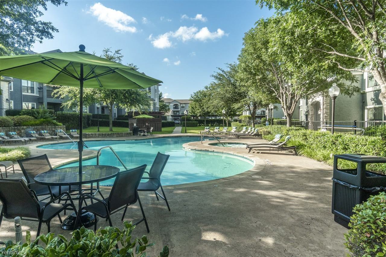 Northside on Travis - Photo 3 of 31