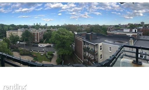 60 Babcock St - Photo 2 of 11