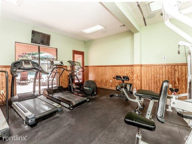 13455 NE 10th Ave - Photo 2 of 15