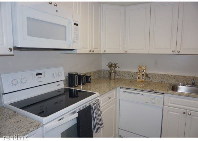 13455 NE 10th Ave - Photo 3 of 15