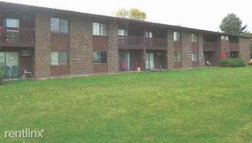 1105 Rock Ave - Photo 2 of 7