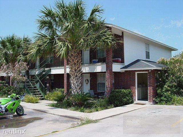 Sabal Court Apartments - Photo 2 of 19
