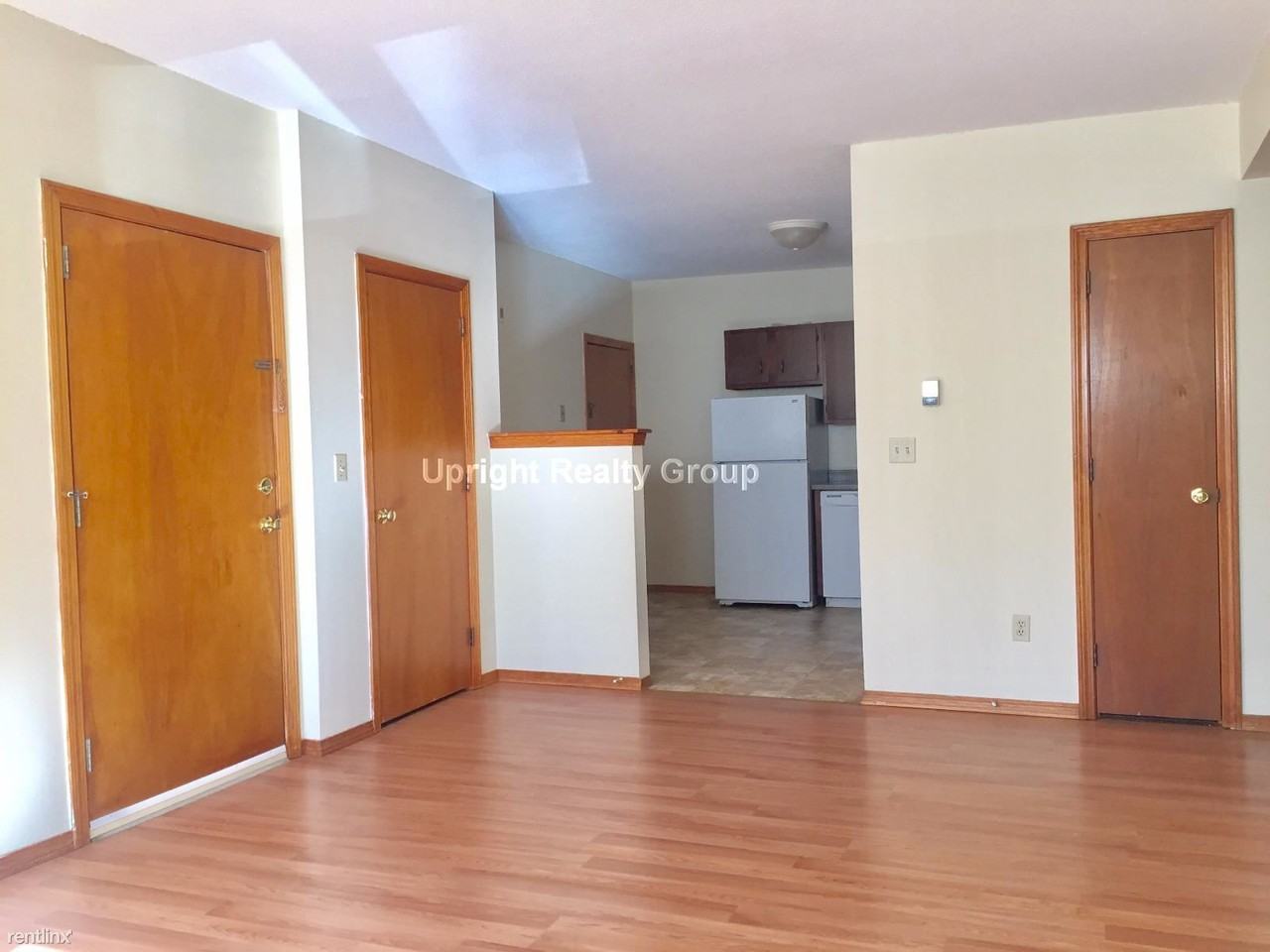 9 Beacon St - Photo 3 of 6