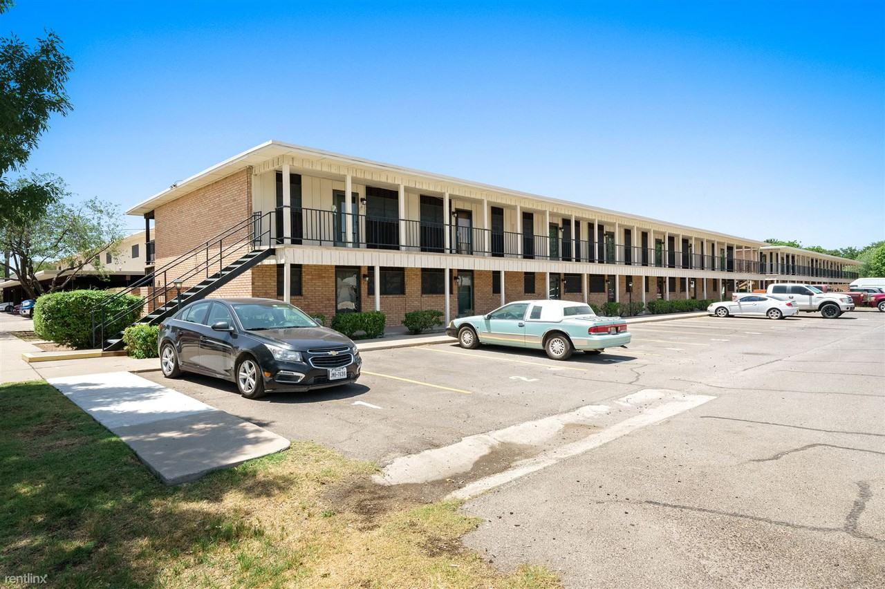 Cielo Vista - Photo 3 of 37