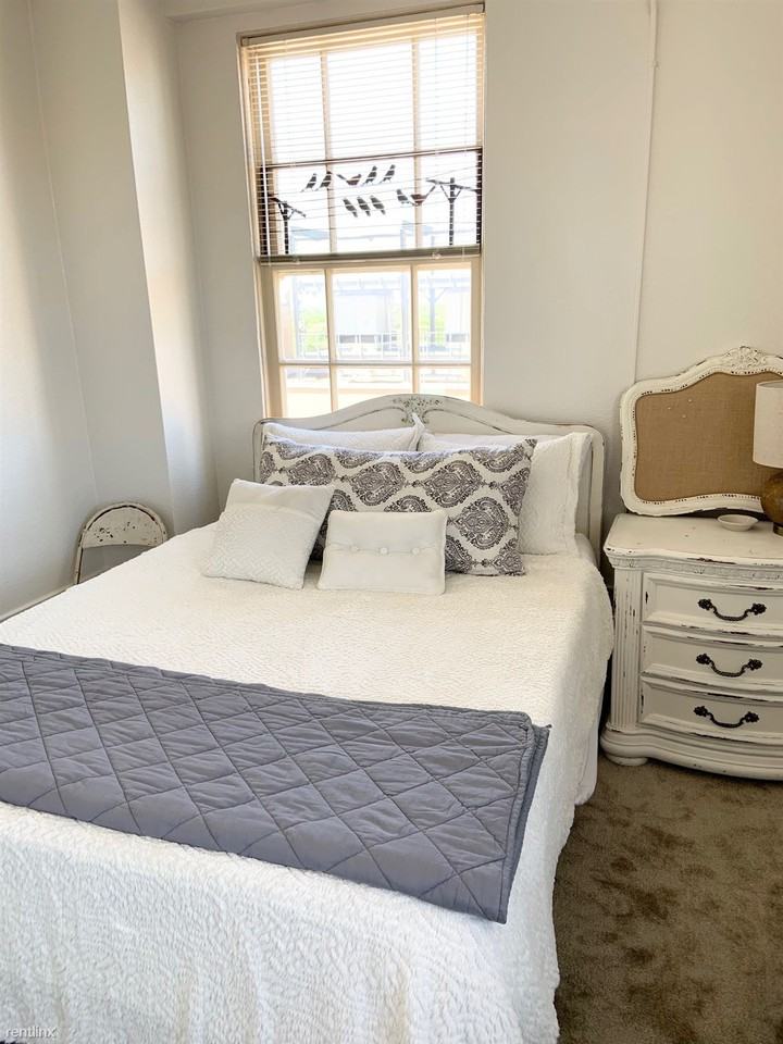 Hotel Wooten - Photo 3 of 14