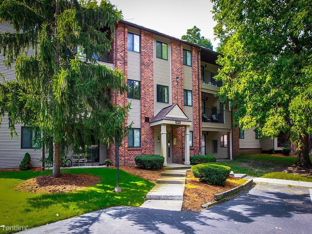 Glen Oaks East Apartments - Photo 3 of 12