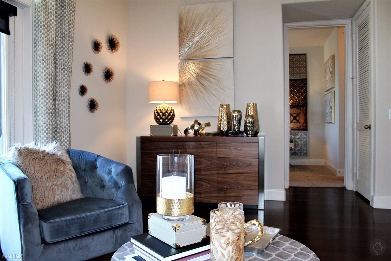 The Westheimer - Photo 2 of 10