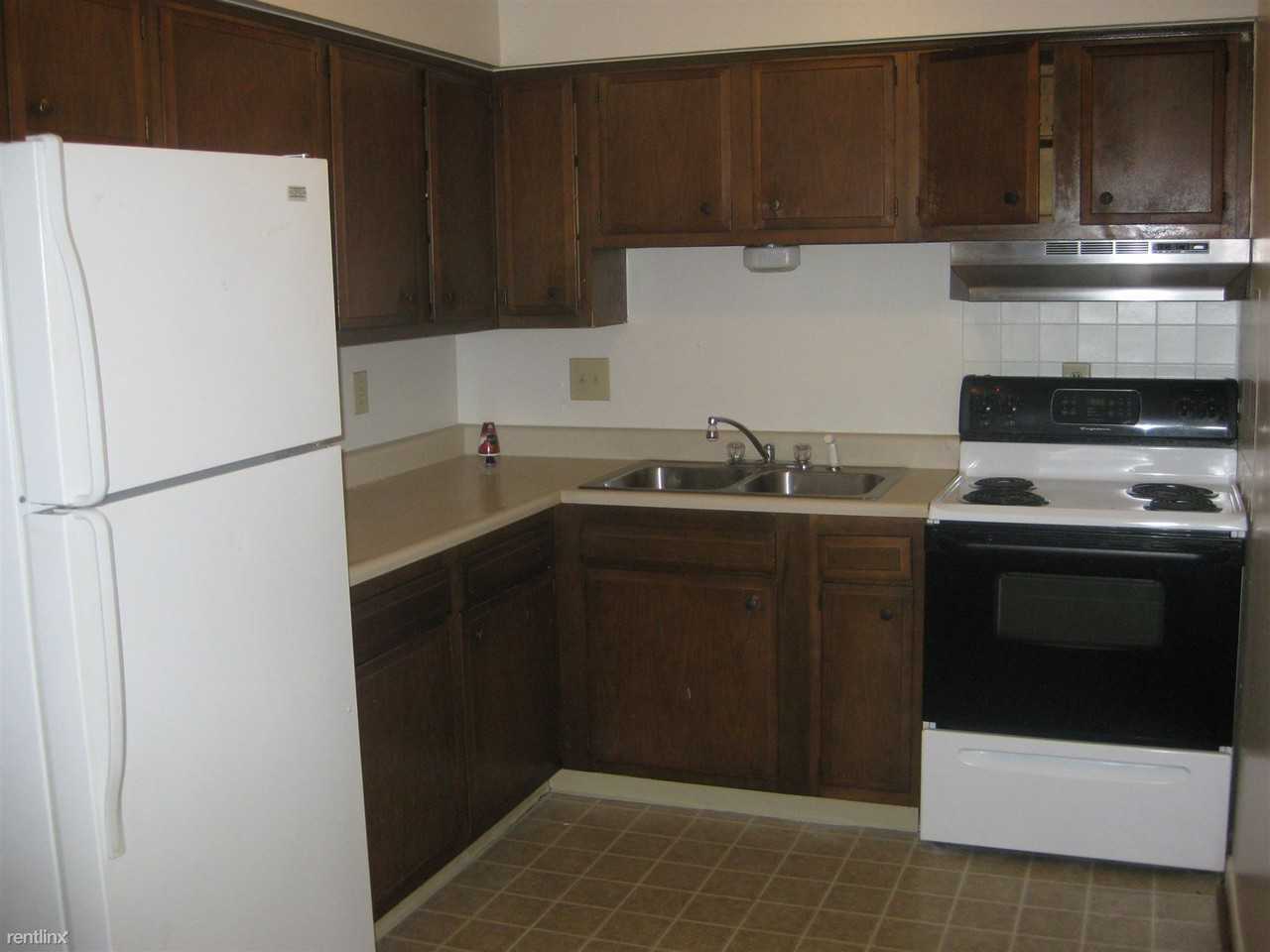 1872 NW 82nd St - Photo 3 of 3