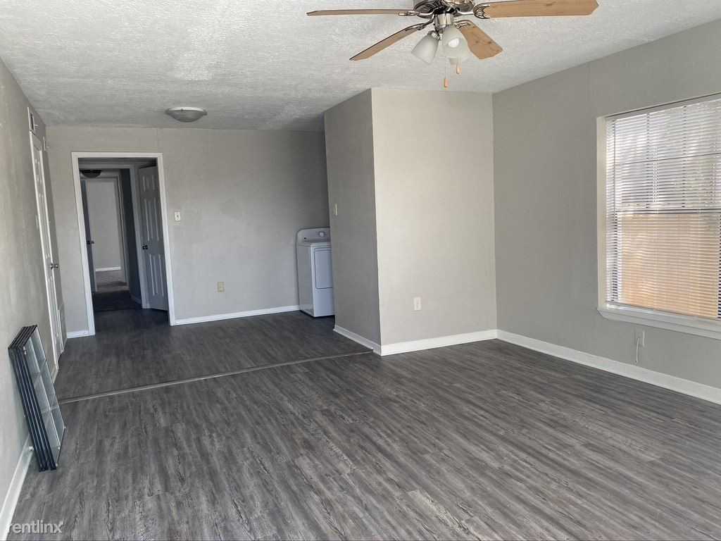 106 Waverly Dr - Photo 2 of 22