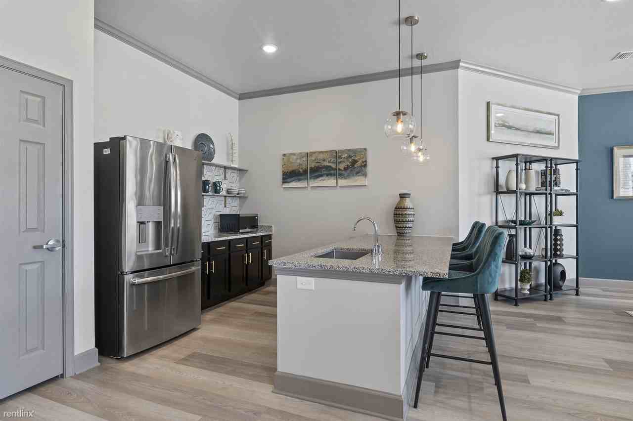 Parc at Ingleside - Photo 2 of 23