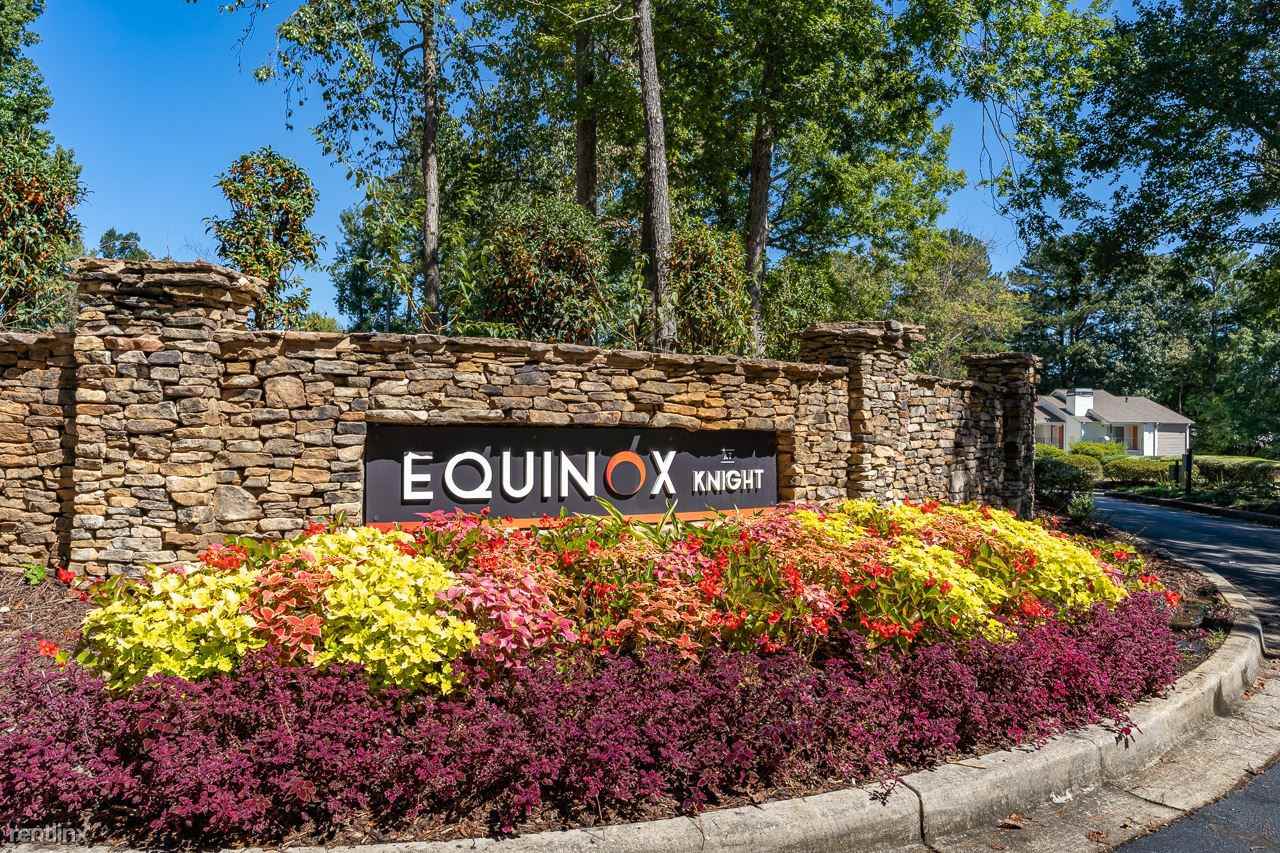 100 Knight Way - Photo 3 of 50