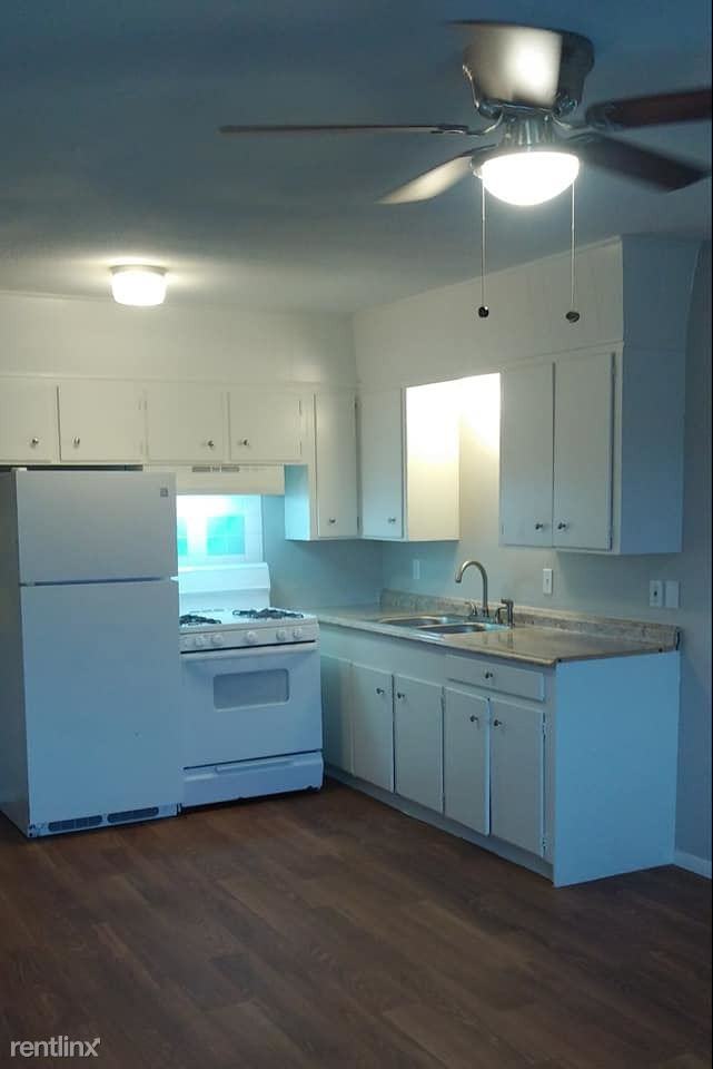 Watertower Villas Apartments - Photo 3 of 11