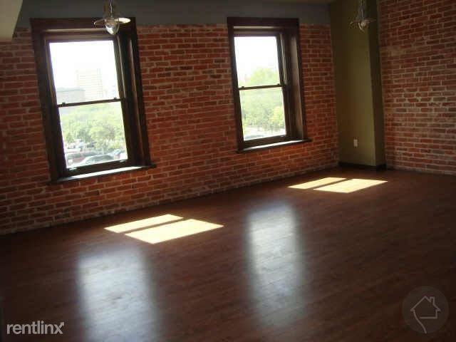 Tennison Lofts - Photo 3 of 5