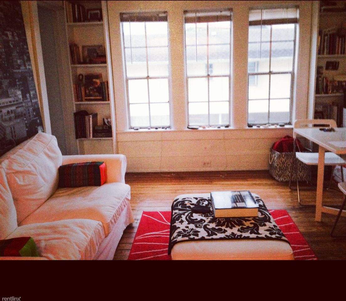 El Cortez Apt - Photo 2 of 6