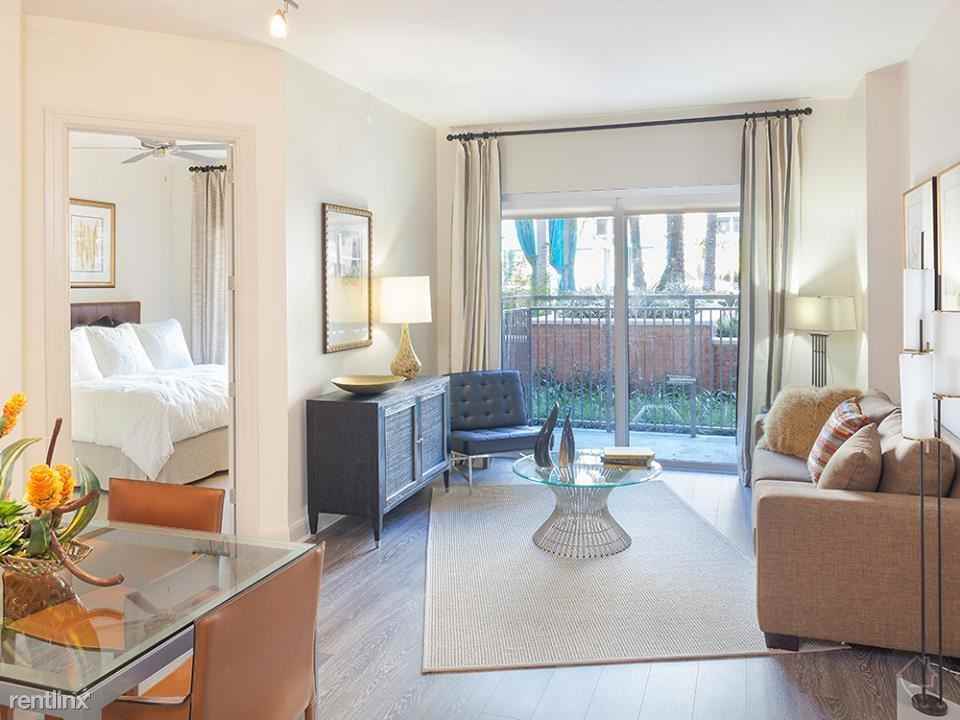 One Lakes Edge - Photo 2 of 6