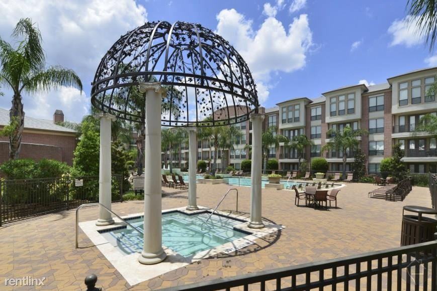 North Post Oak Lofts - Photo 3 of 6