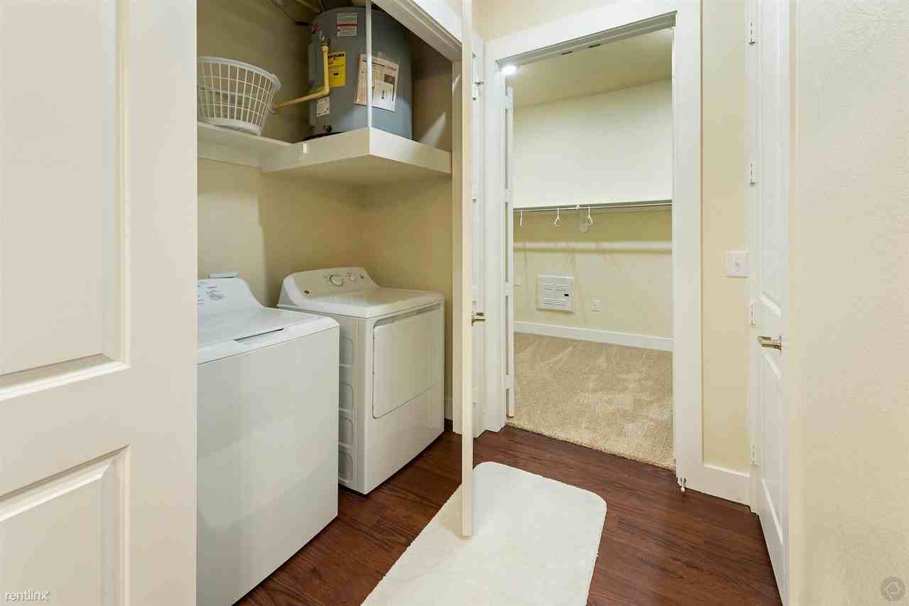 Ivy Point Cypress - Photo 2 of 8