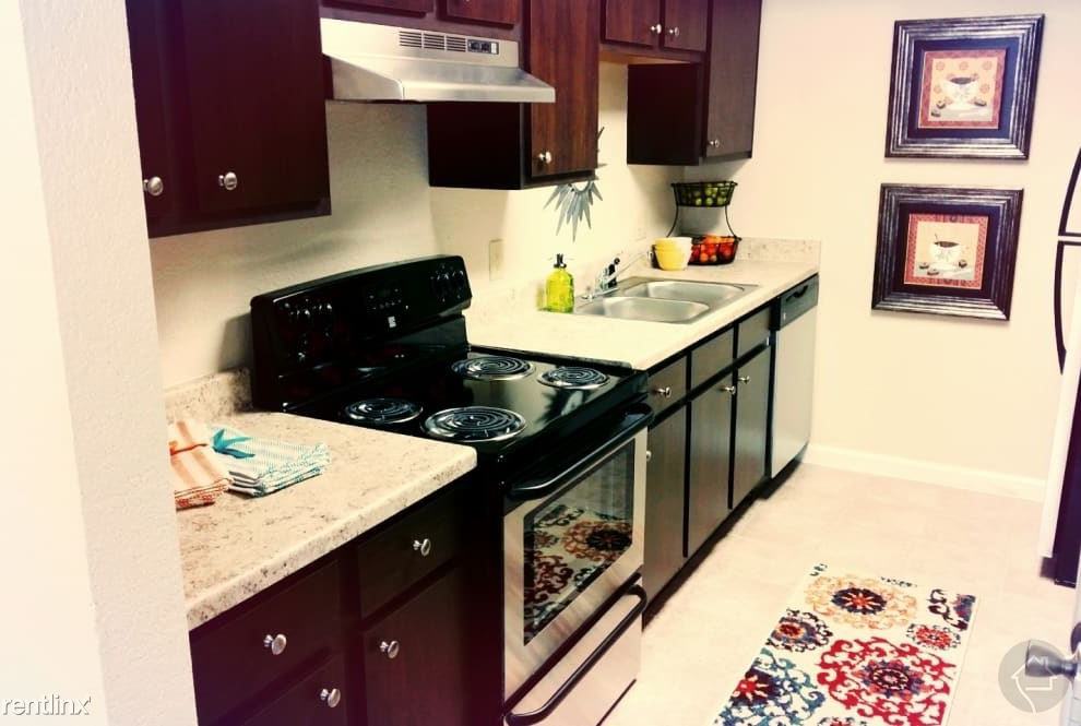 The Abbey at Jones Road - Photo 2 of 5