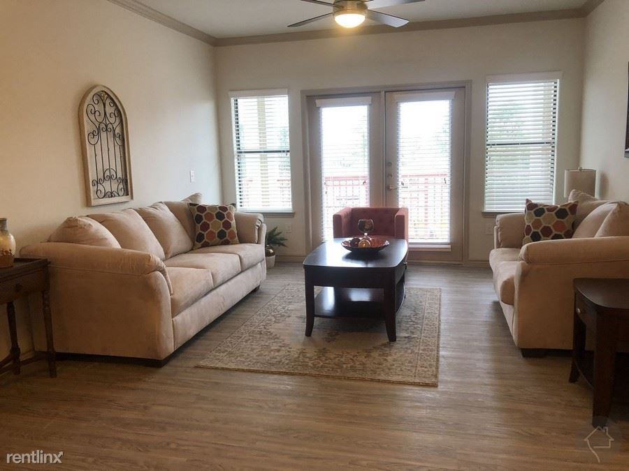 Bella Palazzo - Photo 2 of 5