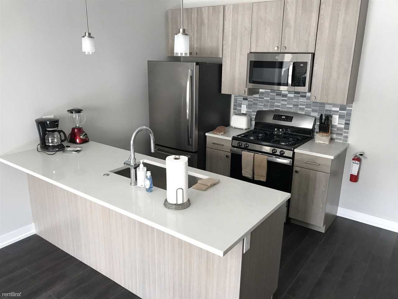 Furnished Long or Short Term The PhoenixTroy Apartments 2151 E Big