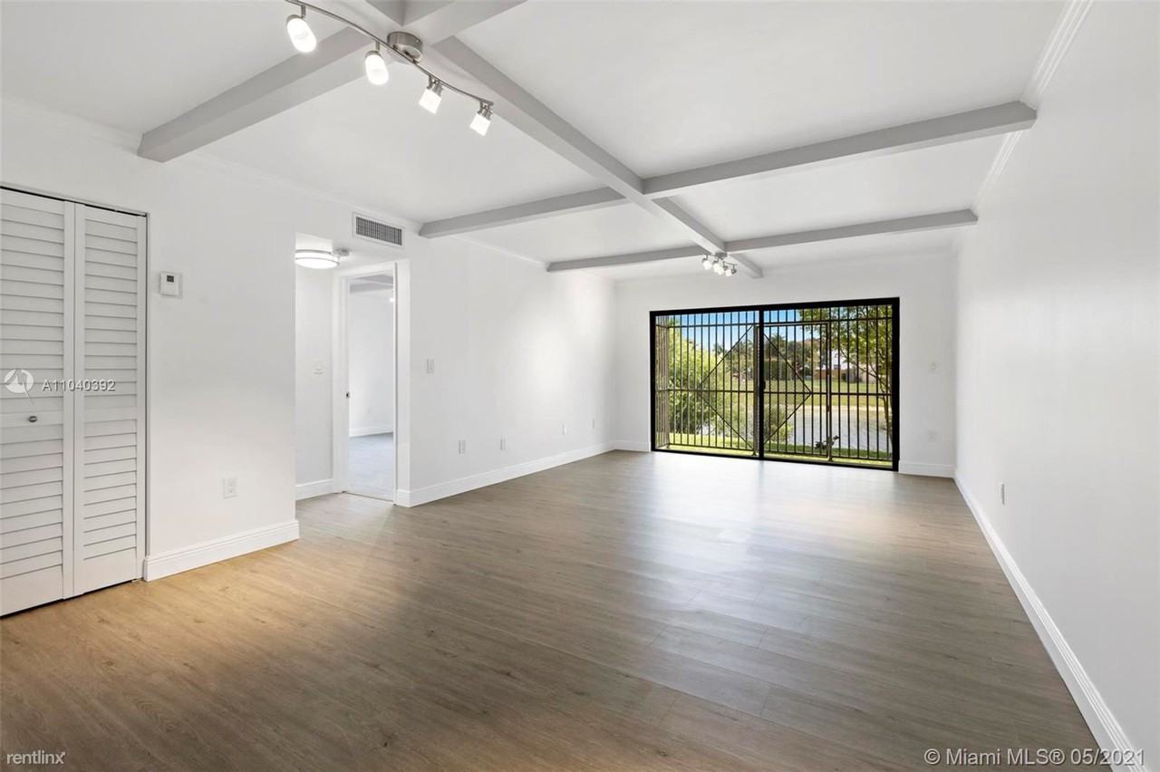 10145 Nw 9th Street Cir #7-101 - Photo 2 of 10