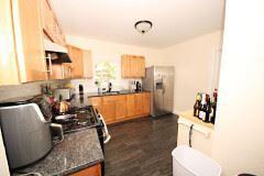 91 Cushing St - Photo 3 of 17