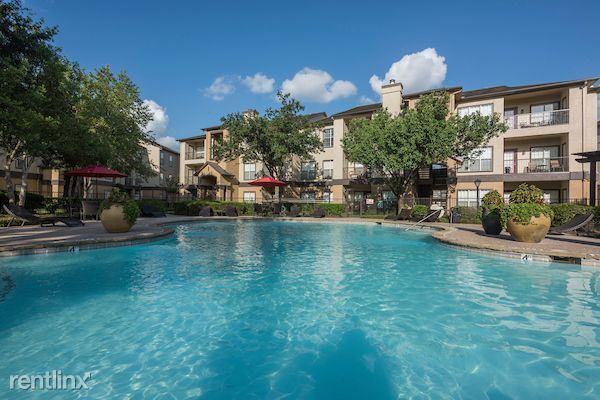 10918 West Rd - Photo 3 of 10