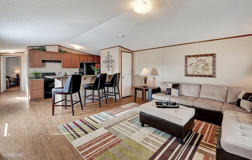 2206 Fowlstown Rd - Photo 2 of 9