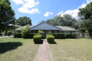 526 Phoenix Dr - Photo 1 of 1