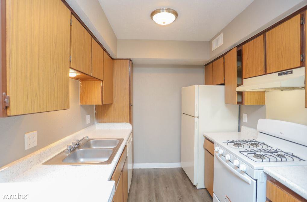 Southside Village - Photo 2 of 11