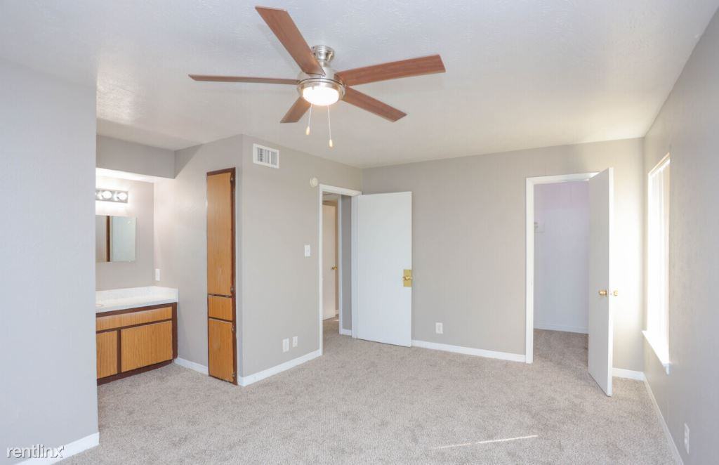 Southside Village - Photo 3 of 11