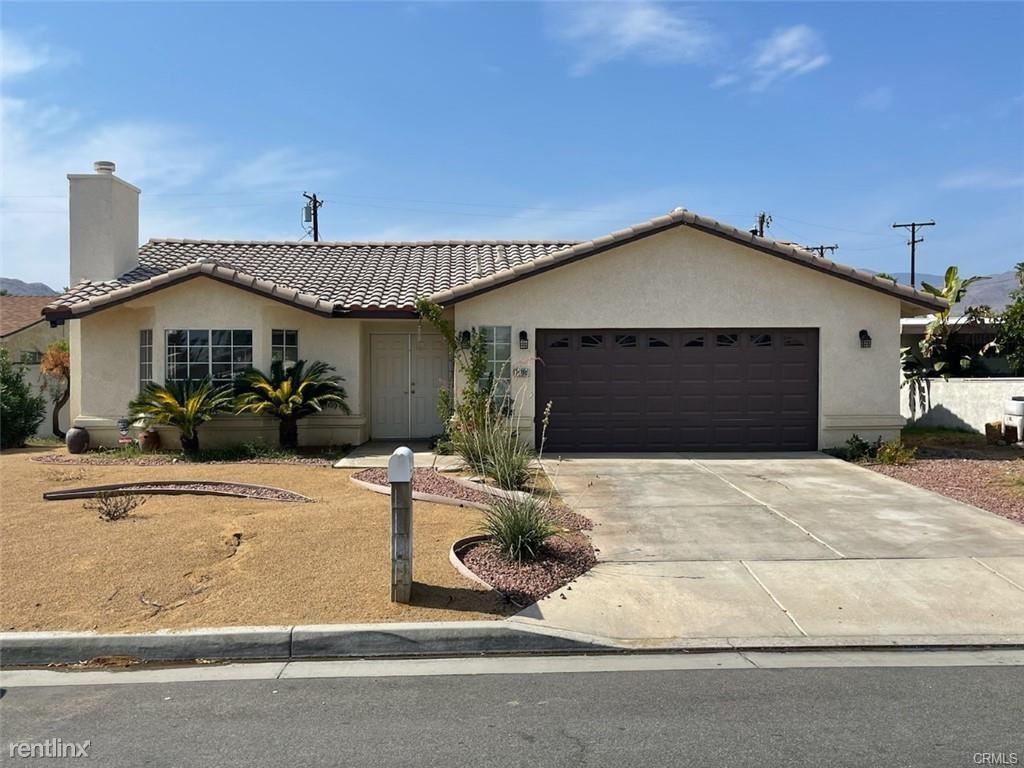 74085 De Anza Way - Photo 2 of 4