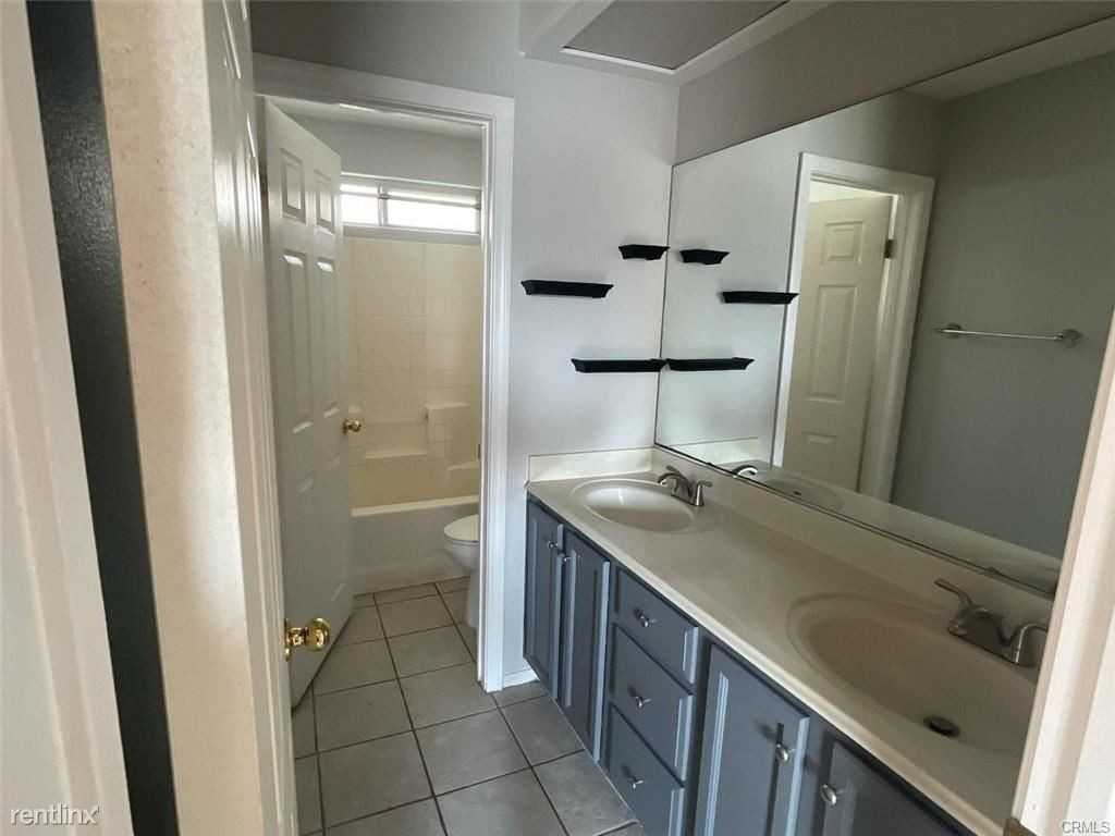 74085 De Anza Way - Photo 3 of 4