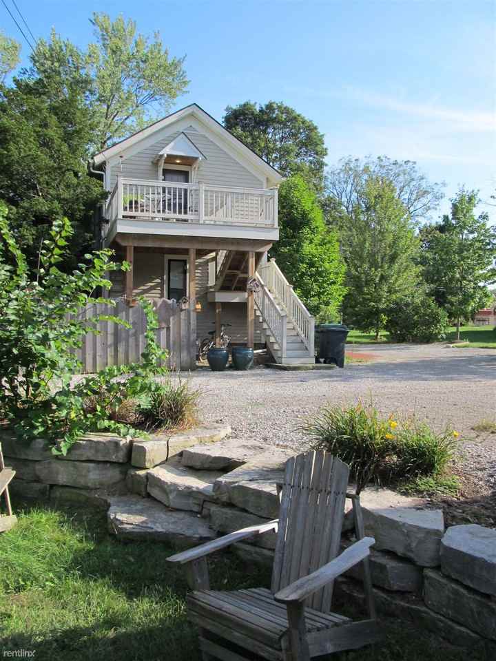 658 W Michigan Ave - Photo 3 of 3