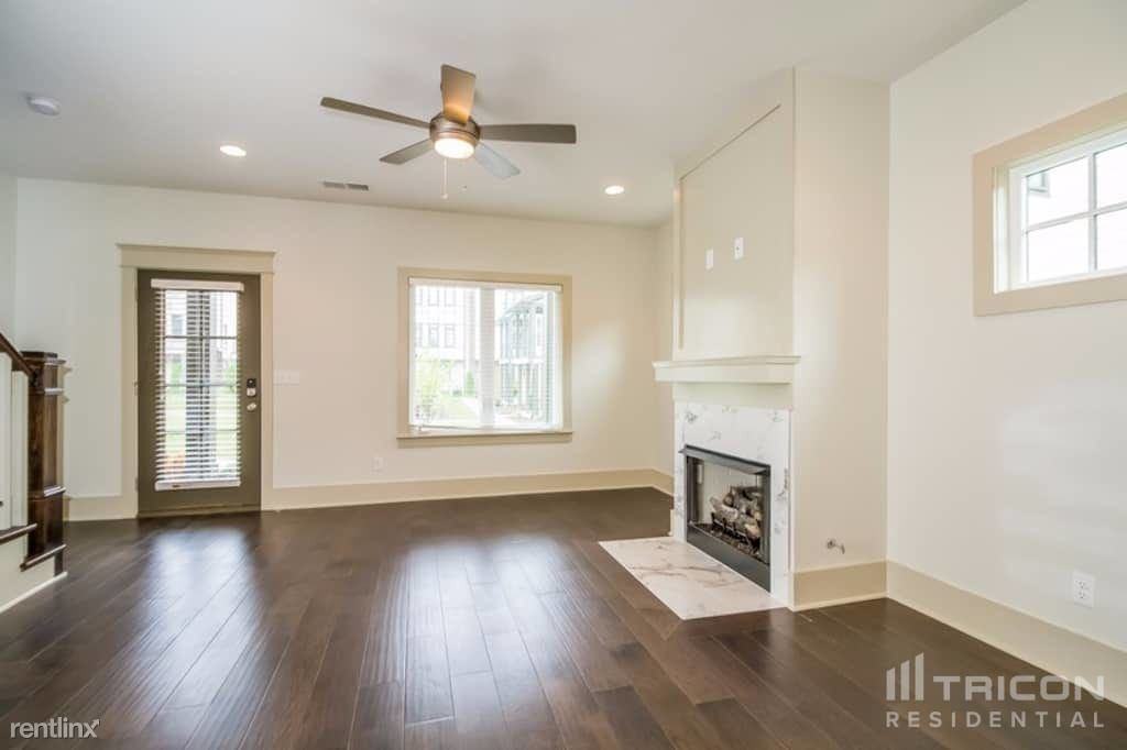 1242 Hillwood Private Cv - Photo 3 of 15