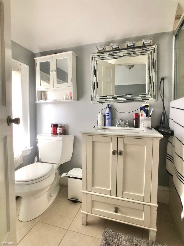 Mamaroneck Ave - Photo 2 of 10