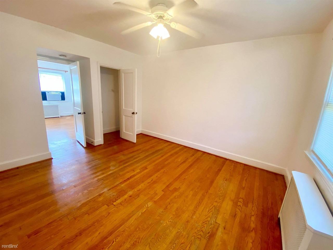 2906 Clearview Ave #1 - Photo 3 of 17