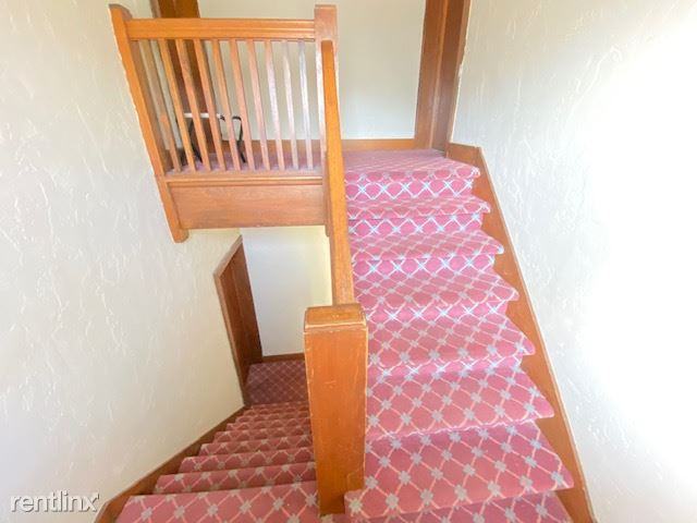 Overlook Apartments - Photo 3 of 7