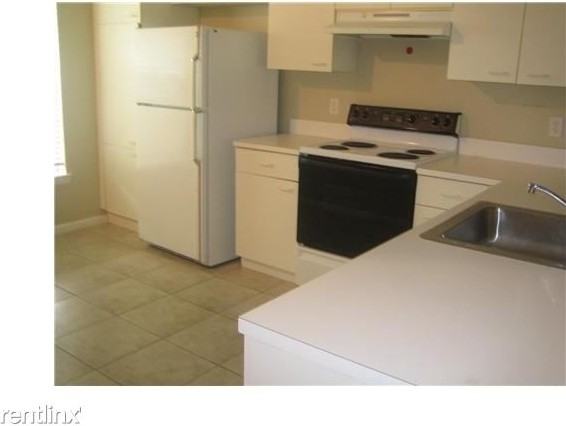 5659 Nw 99th Ln - Photo 3 of 7