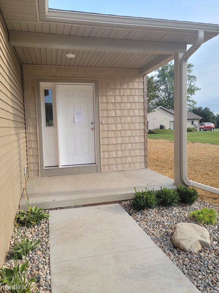 Riverview Condos Apartments 603 603 Wentz Court, Gladwin, MI 48624