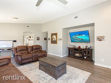 27831 Overland Way - Photo 2 of 11