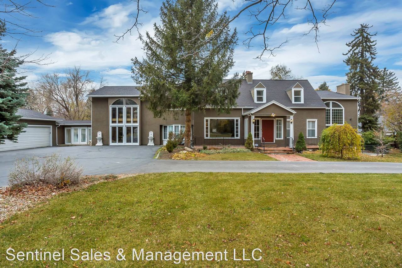 6190 S Holladay Blvd - Photo 3 of 50