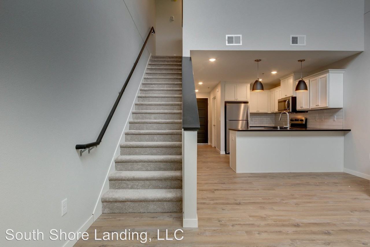 2745 40th Street S - Photo 3 of 26