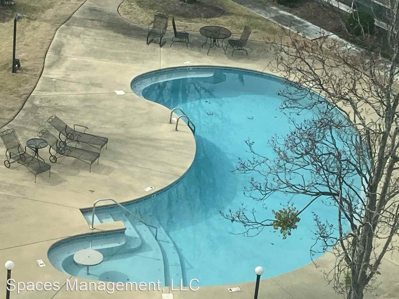 Stafford Plaza 801 - Furnished and Completely Renovated with Exceptional Views of Tuscaloosa and Bryant Denny! - Photo 3 of 24