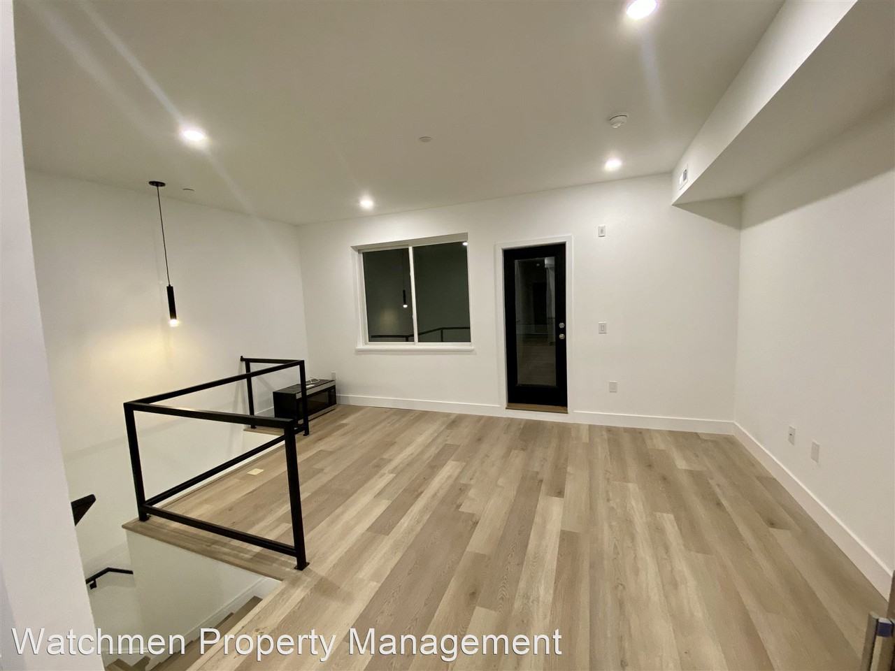 930 N 2nd St - Photo 2 of 14