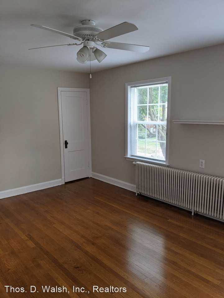 2319 40th Street NW - Photo 3 of 16