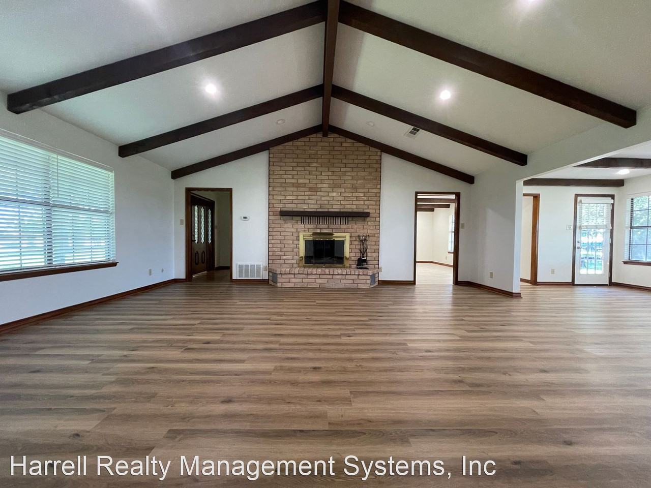 1269 Speegleville Rd - Photo 3 of 14
